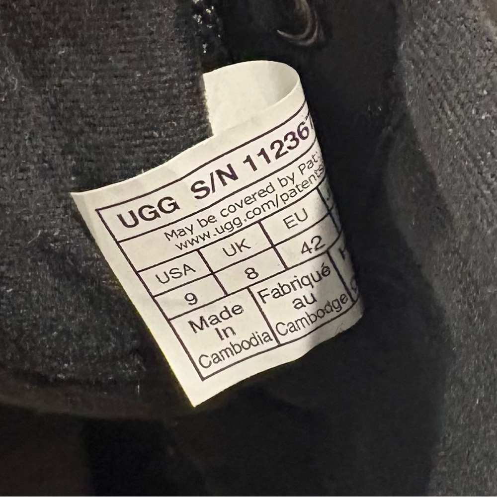 UGG Men's Gatson Waterproof Leather Boots - Picture 4 of 5